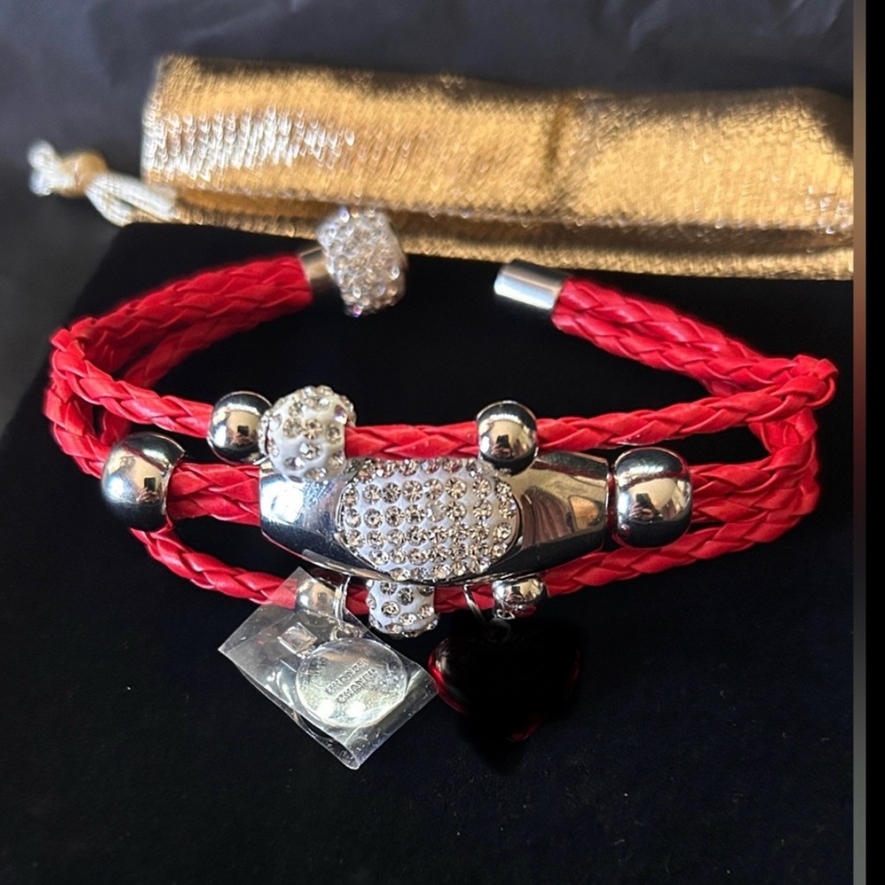 Chanel Collectible Playing Card/ Wrap Bracelet with 1 CC Charm bundle - Picture 6 of 13